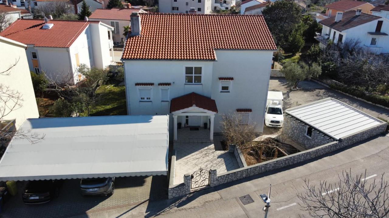 Apartment Morozin Krk Town Bagian luar foto
