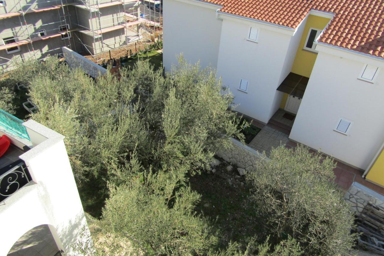 Apartment Morozin Krk Town Bagian luar foto